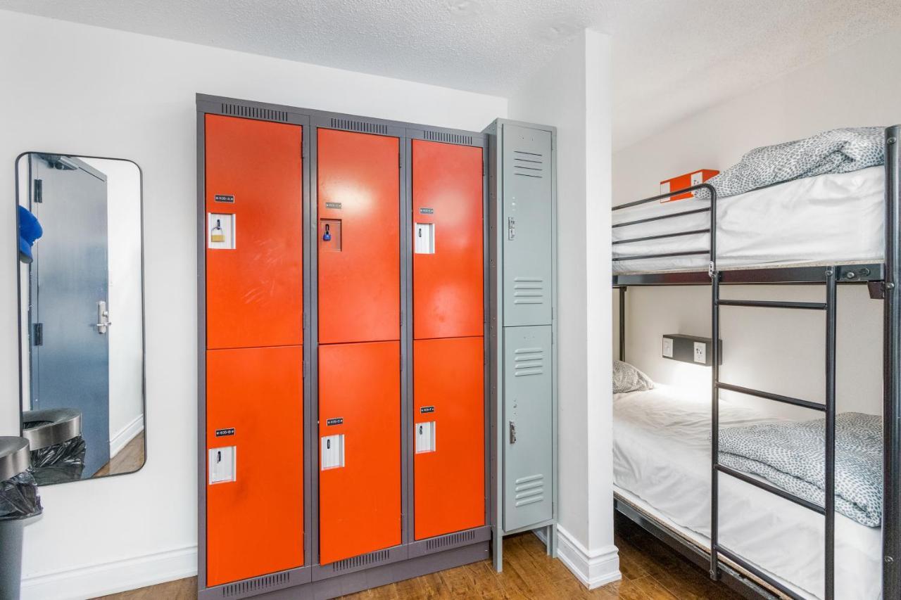 Posto Letto in Dormitorio per 8 Persone